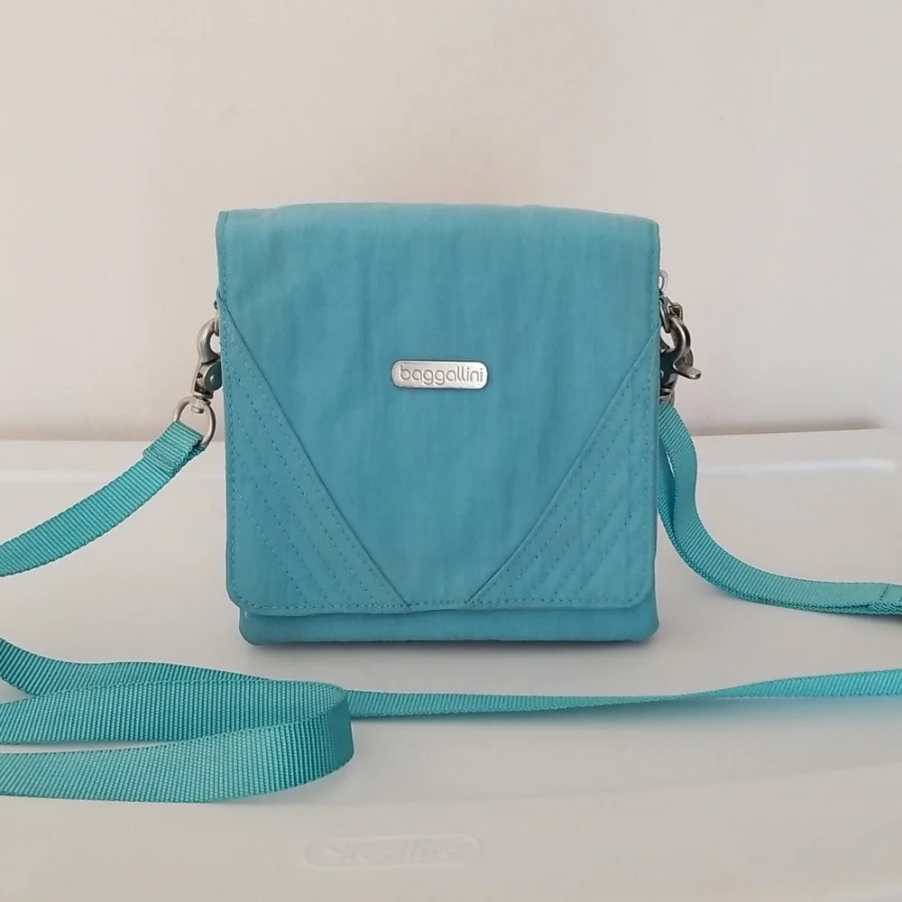 Baggallini Crossbody Bag